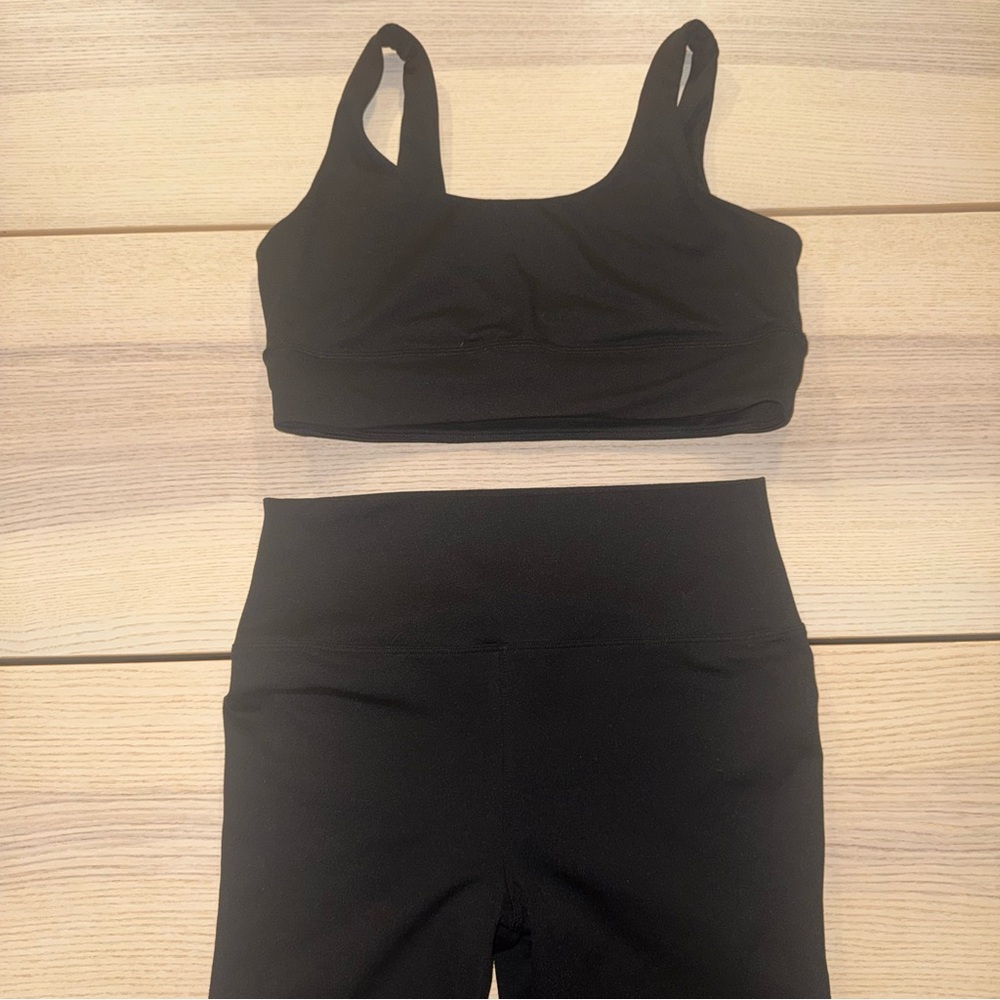 Outdoor Voices - FreeForm workout set - size M